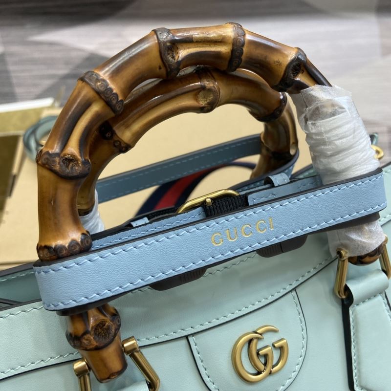Gvc*1 tote bags